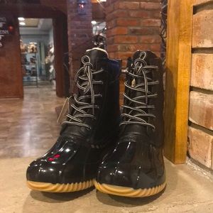 NWT Jands Black Waterproof Lace Up Duck Boots 10